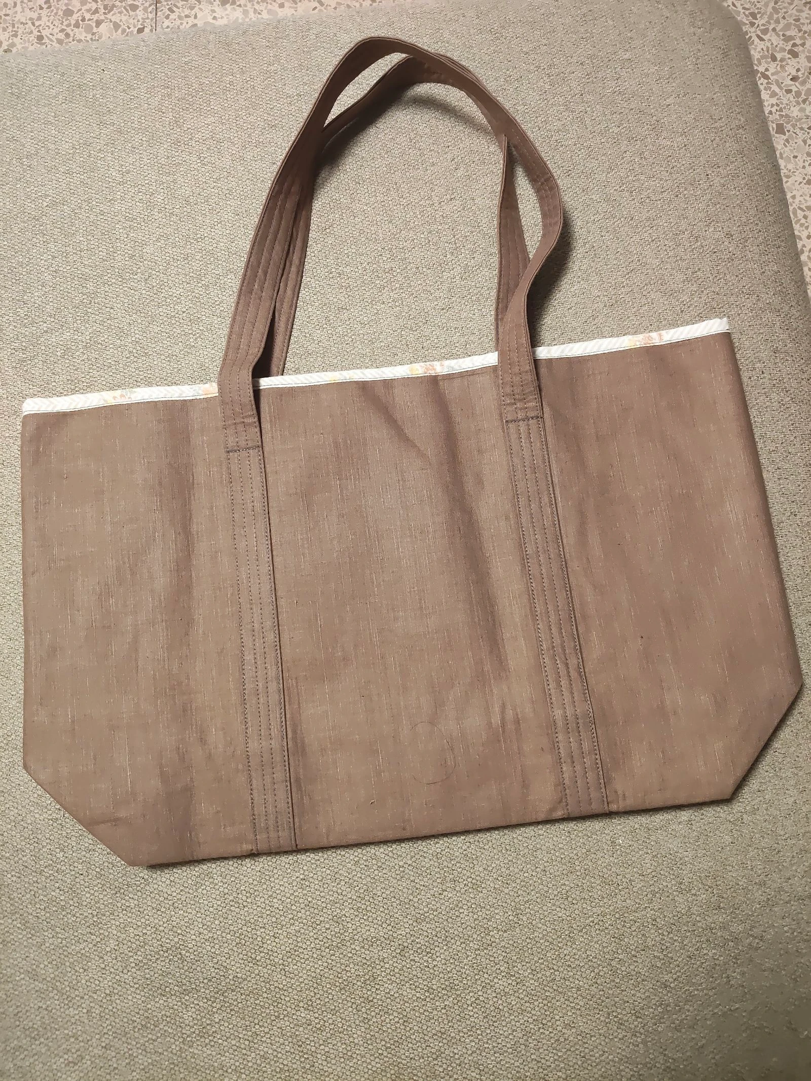 Maskucadas-Tote bag van zacht katoen met effen stof en bloemenprint binnenkant met bijpassende bloemenrand Tie-Dye – photo 4